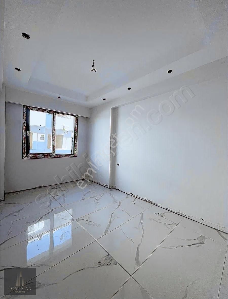 Delıktaş'ta İlk Ve Tek Havuzlu Otoparklı Satılık Lüx Daıre - Görsel 12