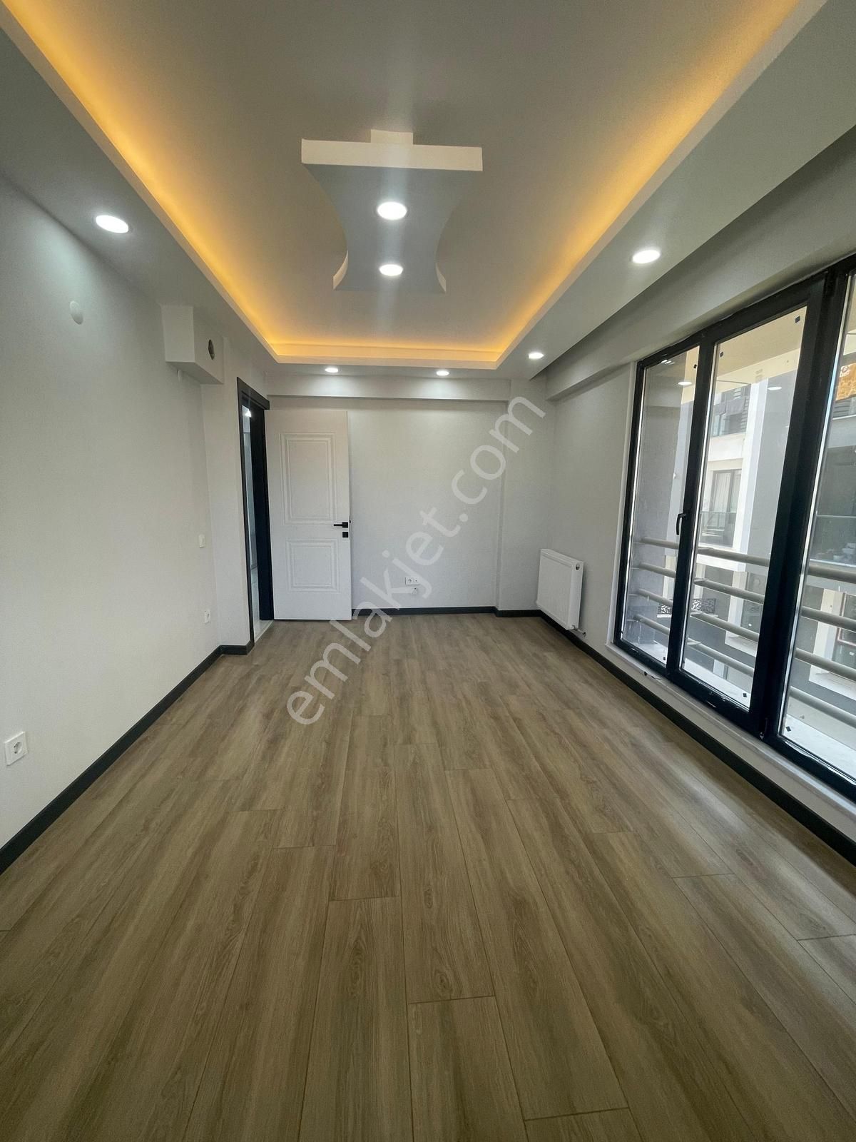Valleyden Rumeli Mahallesinde Sıfır 2+1 Modern Daire