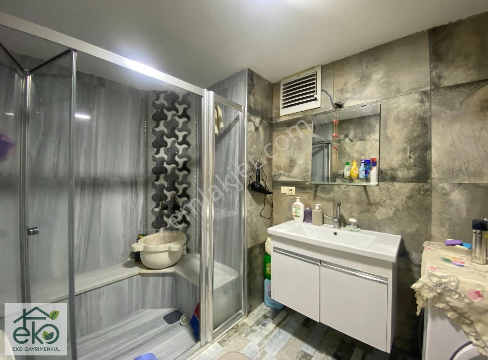 Güneştepede Satılık Site İçi 3+1 Geniş Teraslı Daire