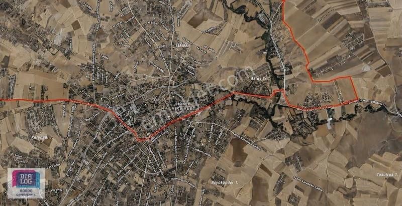 Sirkeli'de Müstakil Tapulu Yaşam İçinde 900 M2 İmarlı Arsa - Görsel 4