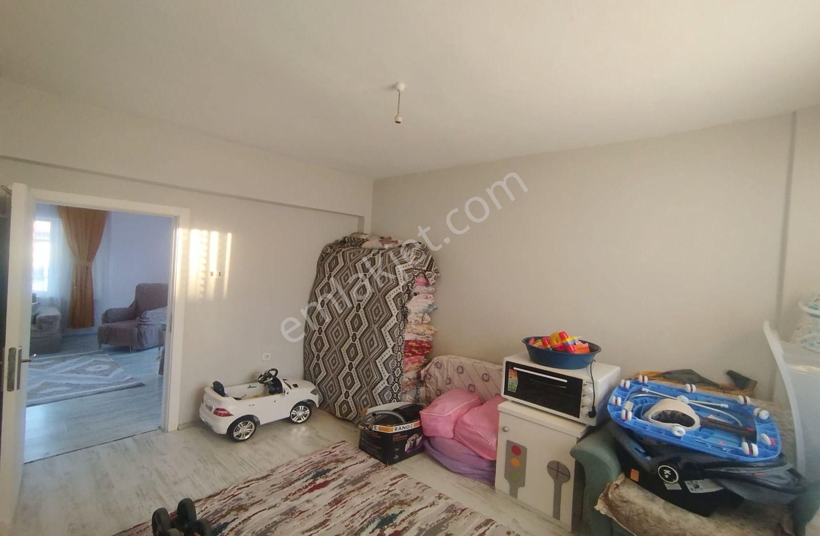 Cok Geniş Yenikent Merkezde 3+1 Katta Masrafsız Uygun Fiyata Daire Boştur Şu Anm - Görsel 18