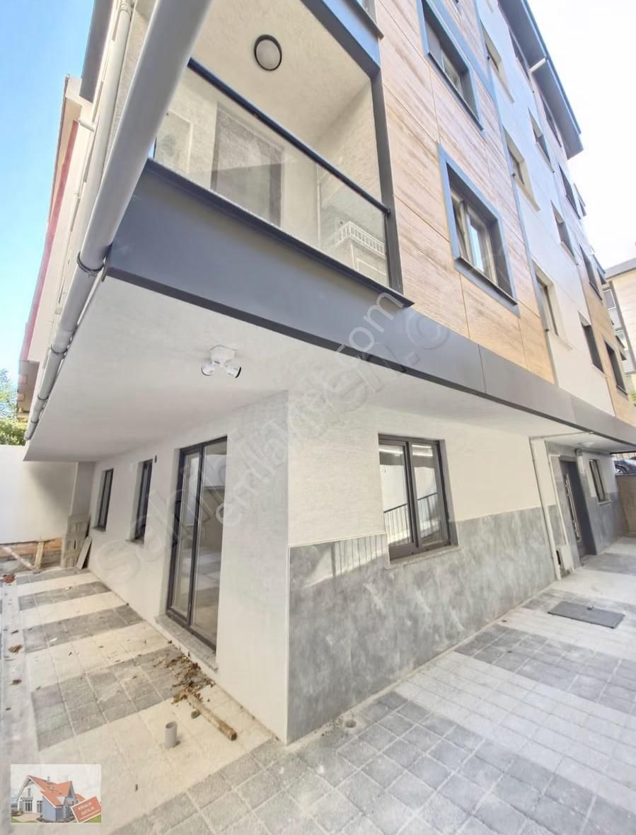 Metroya Yakın Yatırımlık Ayrı Mutfaklı Satılık 1+1 Daire - Görsel 22