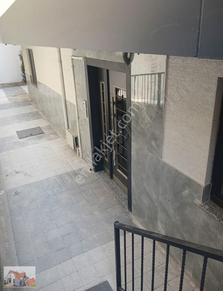 Metroya Yakın Yatırımlık Ayrı Mutfaklı Satılık 1+1 Daire - Görsel 11