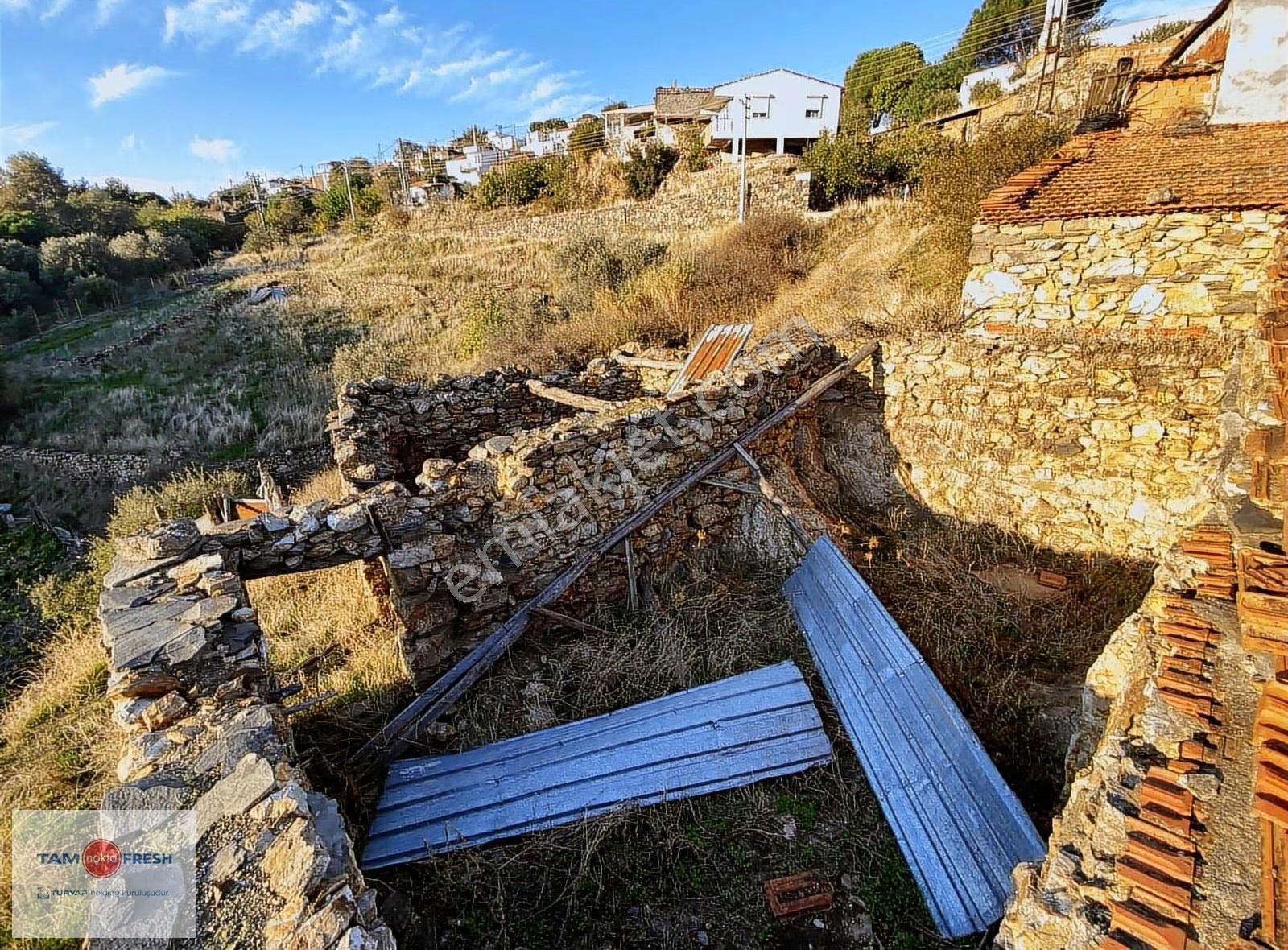 Karaburun Yayla Satılık Kargir Ev Ve Arsası - Görsel 15