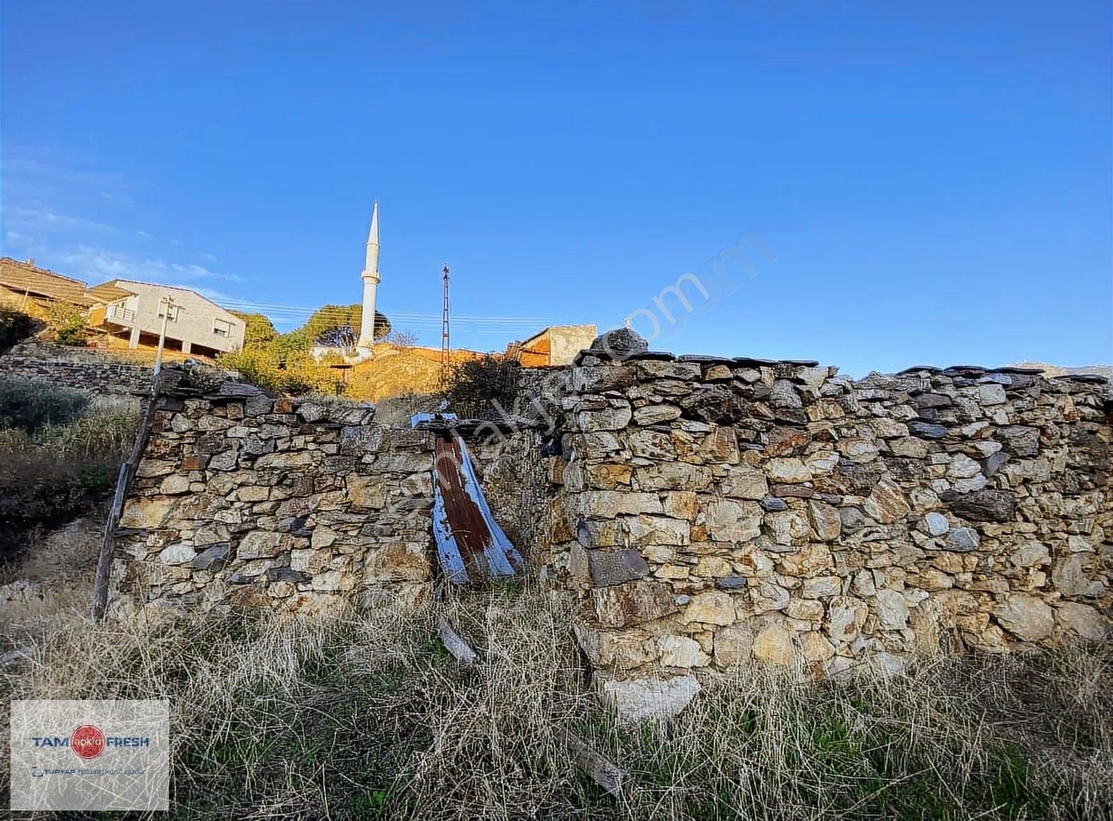 Karaburun Yayla Satılık Kargir Ev Ve Arsası - Görsel 22