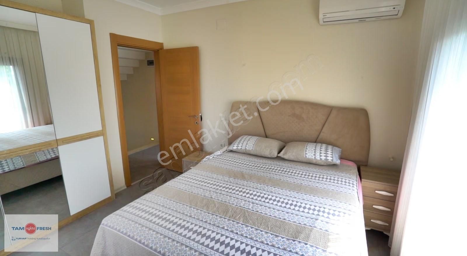 Urla İçmelerde Denize Yakın Tam Müstakil Villa... - Görsel 19