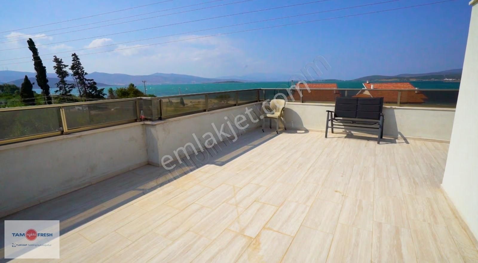 Urla İçmelerde Denize Yakın Tam Müstakil Villa... - Görsel 20