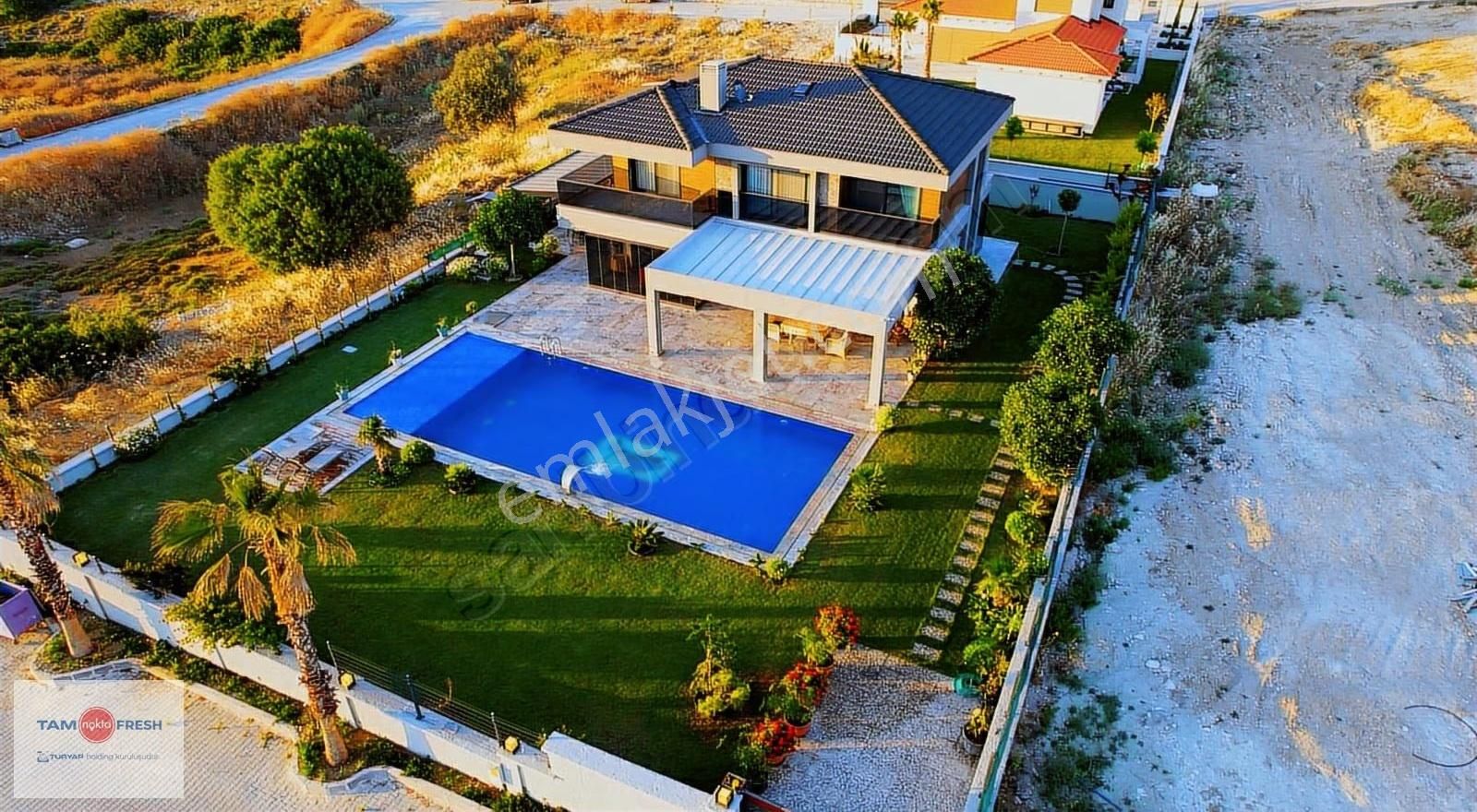 Çeşme Ovacık Toskana Bölgesinde Satılık Lüks Villa... - Görsel 14