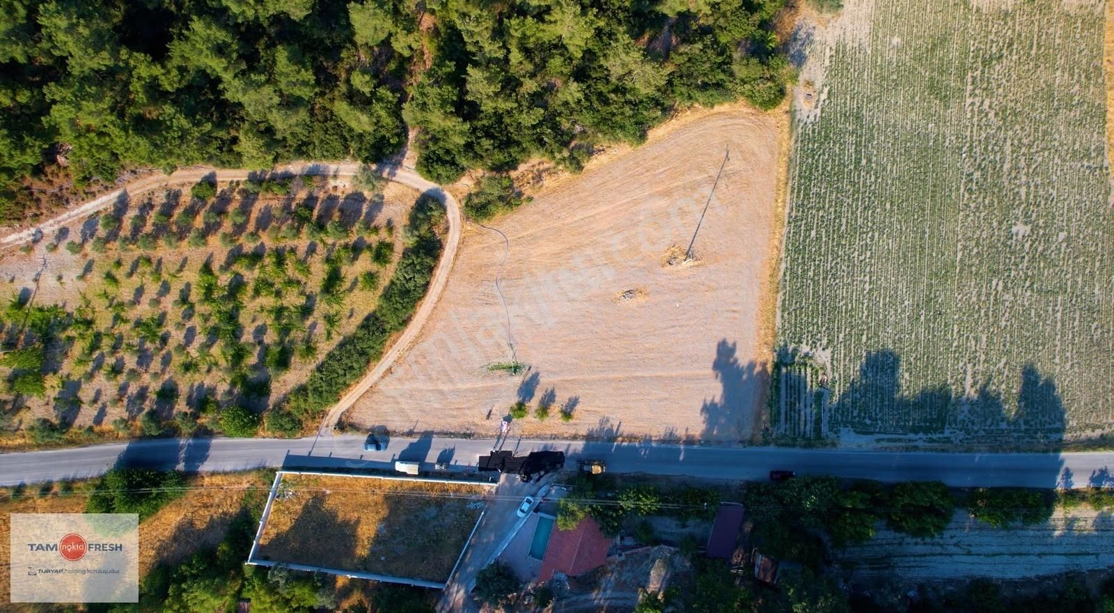 Yağcılar'da Satılık Elektriği Suyu Asfalt Yolu Olan Tarla - Görsel 32