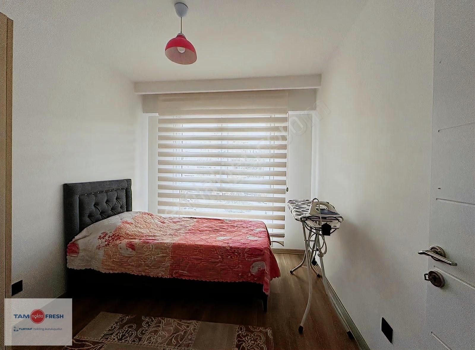 Üniversite Yakını Site'de Eşyalı Kiralık 2+1 Daire