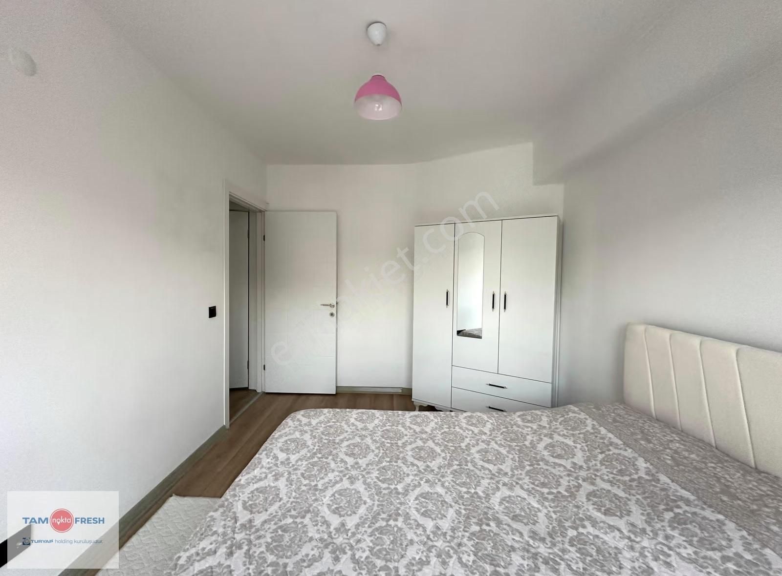 Üniversite Yakını Site'de Eşyalı Kiralık 2+1 Daire - Görsel 2