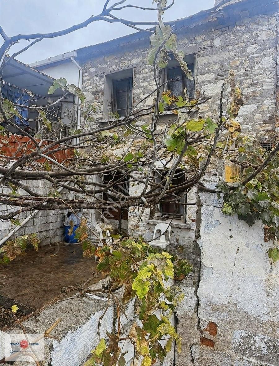 Urla Merkezde Taş Ev - Görsel 8