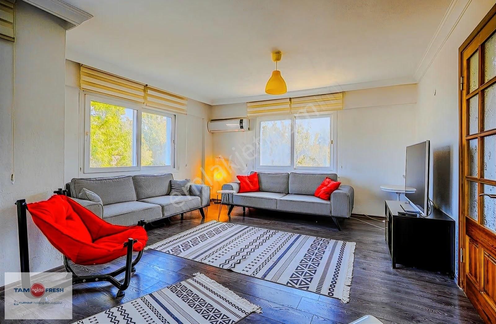 Karaburun İskele Mevkiinde Deniz Manzaralı 3+1tam Müstakil Villa - Görsel 13