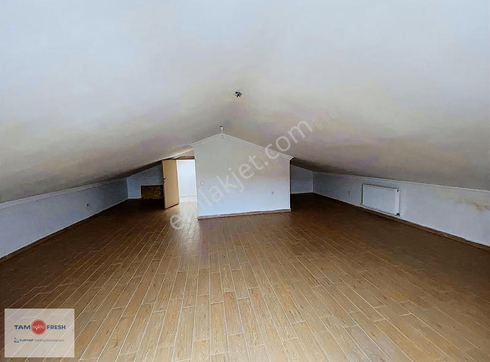 Urla Merkeze Yürüyüş Mesafesinde 3+1 Çatı Dubleks Daire - Görsel 11