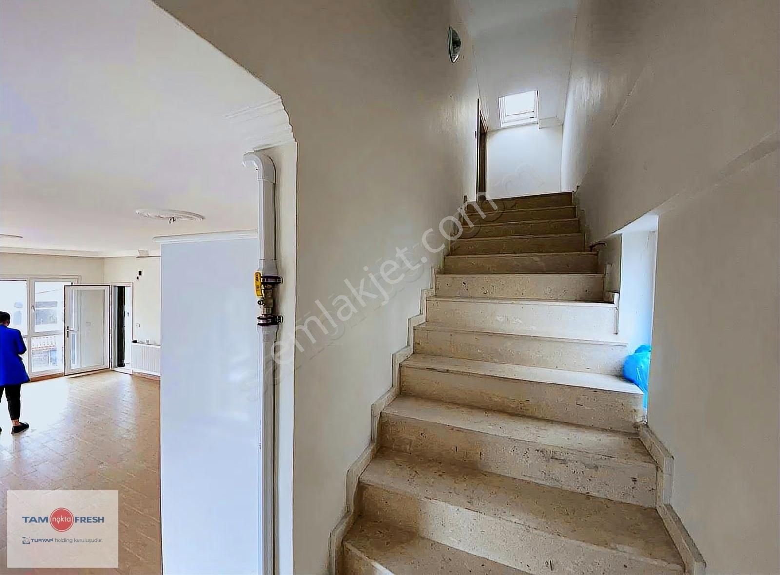 Urla Merkeze Yürüyüş Mesafesinde 3+1 Çatı Dubleks Daire - Görsel 19