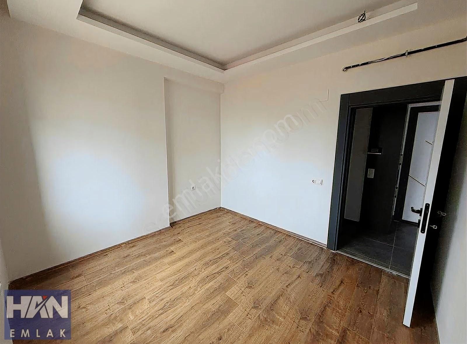 Han Emlaktan Tecede Site İçi Lüks Satılık Geniş 1+1 Daire - Görsel 6