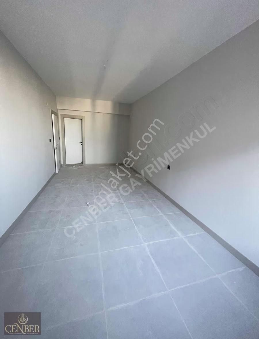 Menemenin Yükselen Konumunda Ferah Geniş Ultra Lux 3+1 - Görsel 5