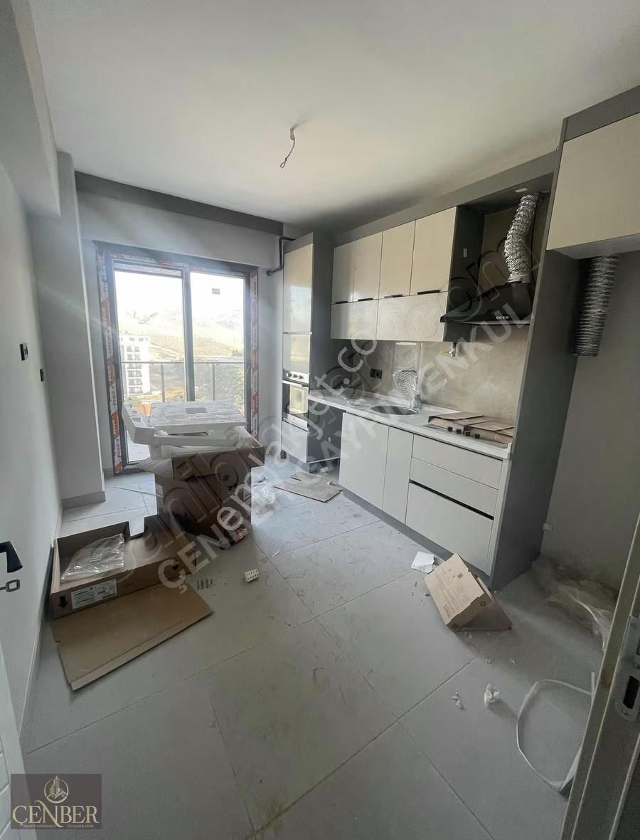 Menemenin Yükselen Konumunda Ferah Geniş Ultra Lux 3+1 - Görsel 8