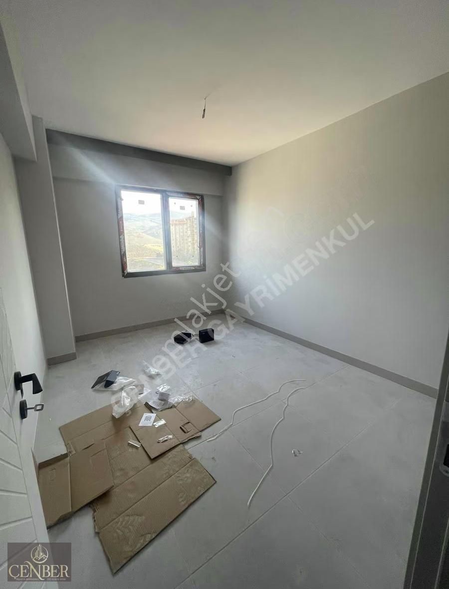 Menemenin Yükselen Konumunda Ferah Geniş Ultra Lux 3+1 - Görsel 7