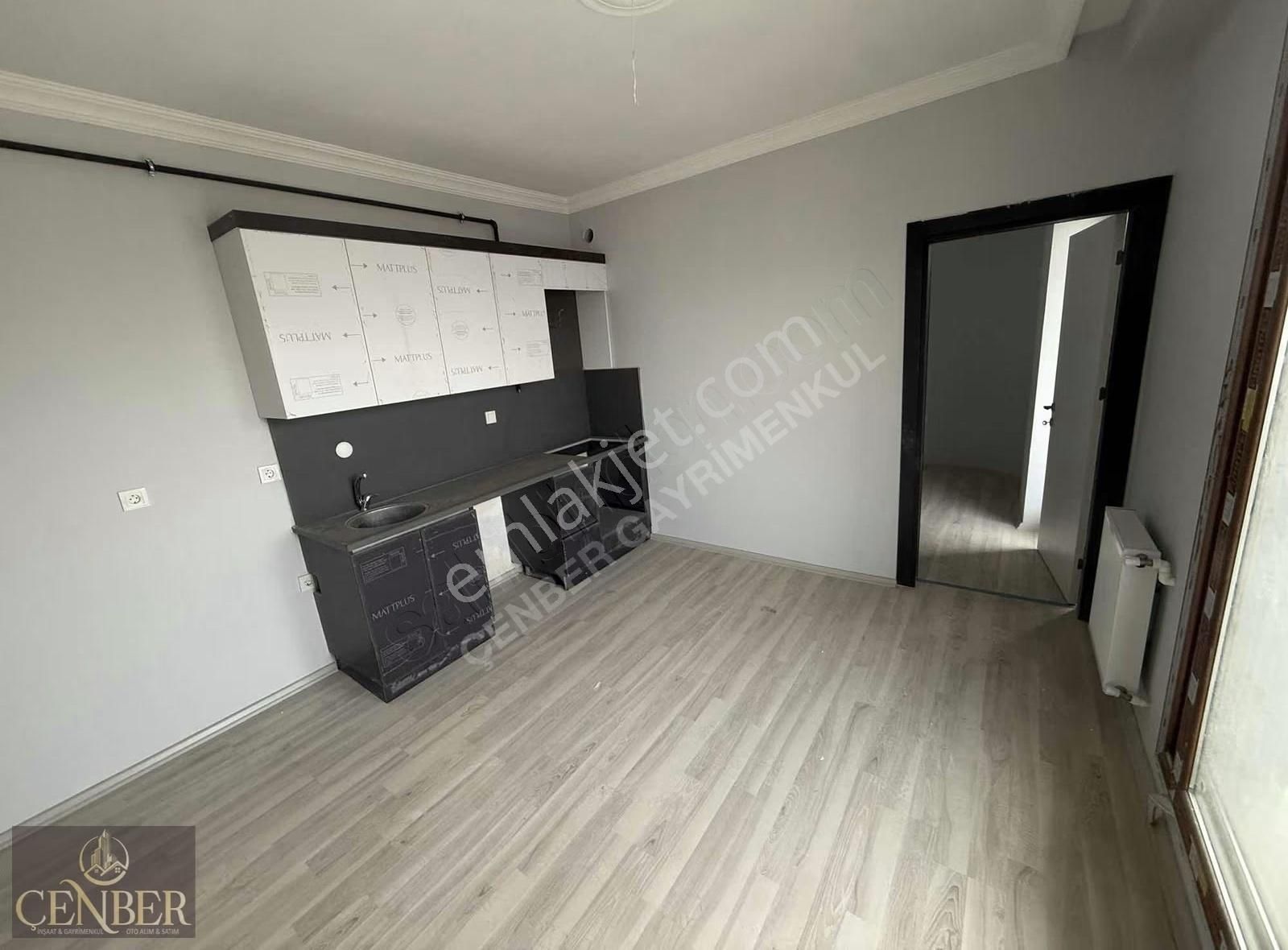 Ulukent'de Satılık 1+1 Daire - Görsel 11