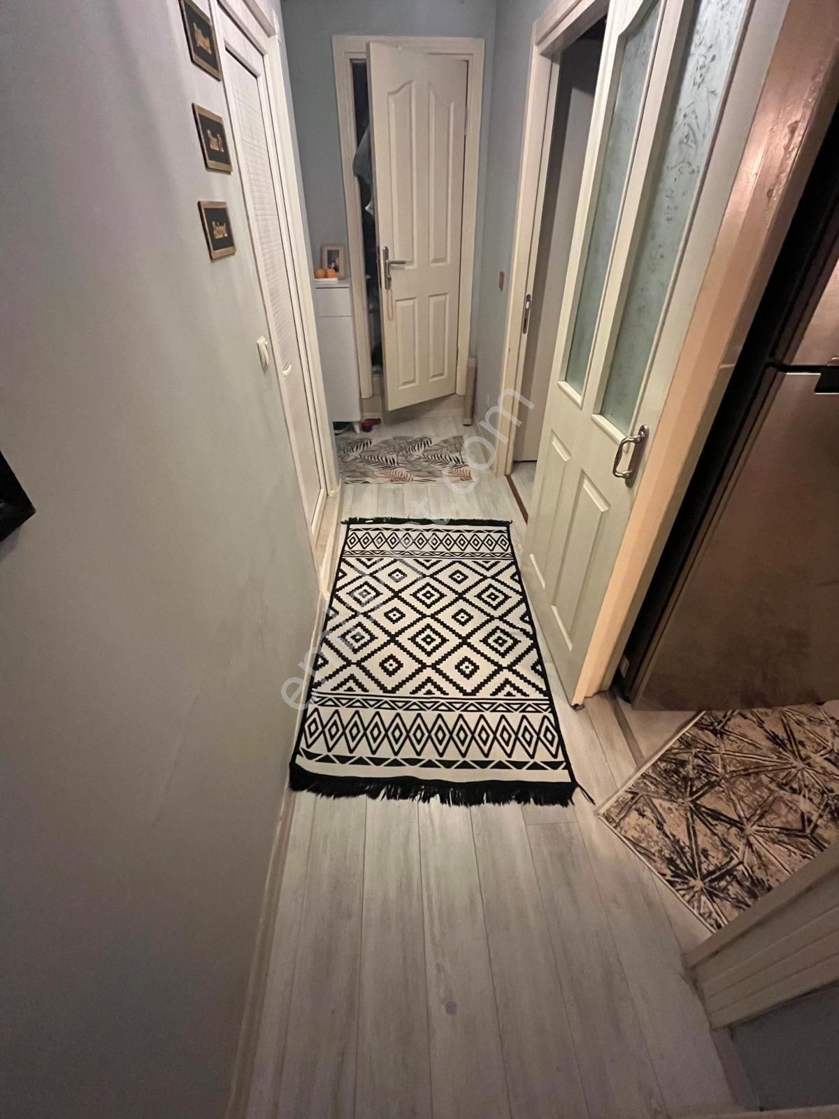 Çekmeköy Taşdelen Sultançiftliği Mah Satılık 80 M. 2+1 Arakat Daire - Görsel 3