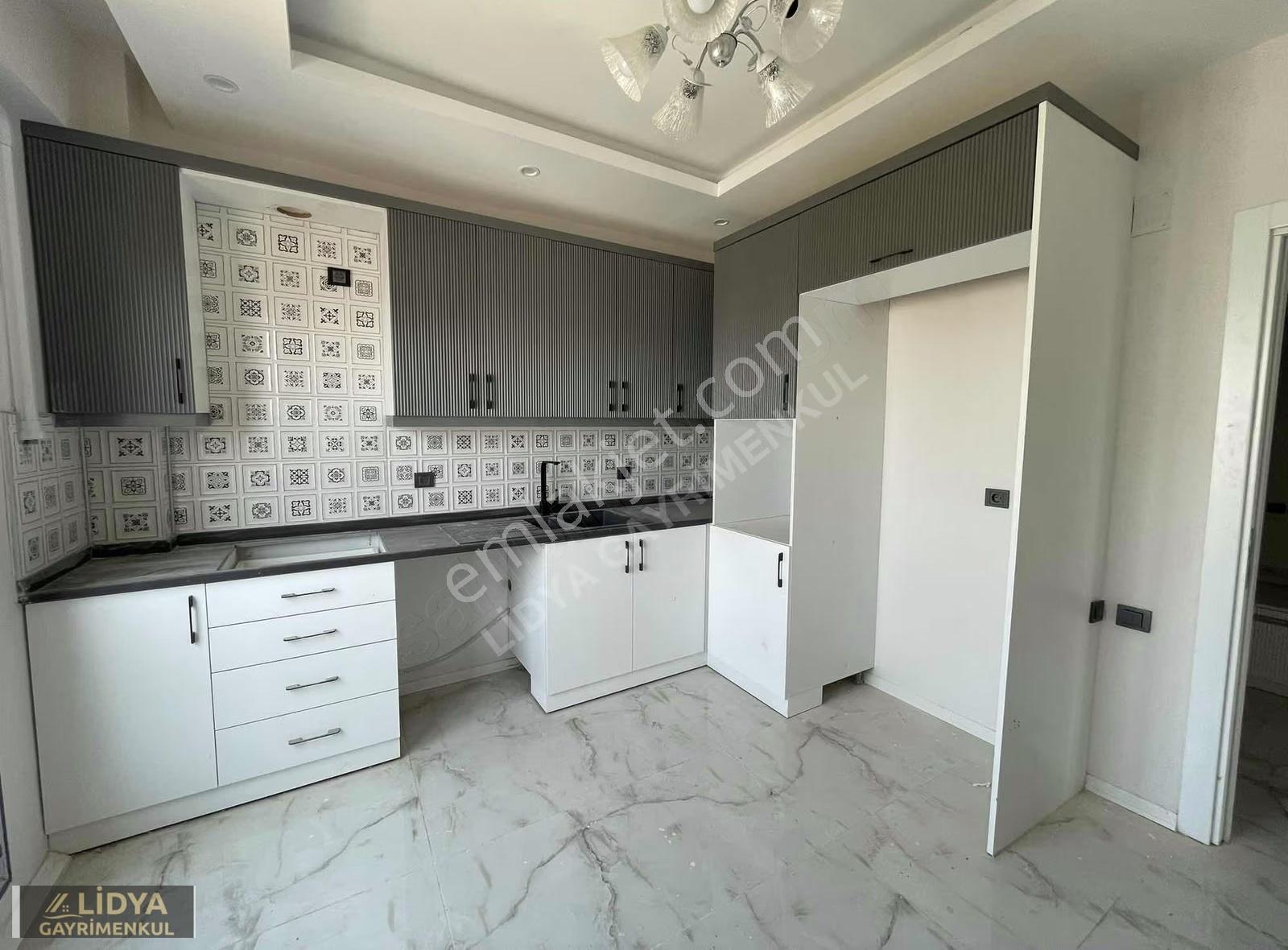 Alata Mahallesi Ultra Lux Satılık Sıfır 4+1 Bğmsz Mutfak - Görsel 19