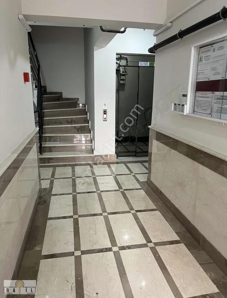 Amerikan Kolejinin Yanında Site İçi 3+1