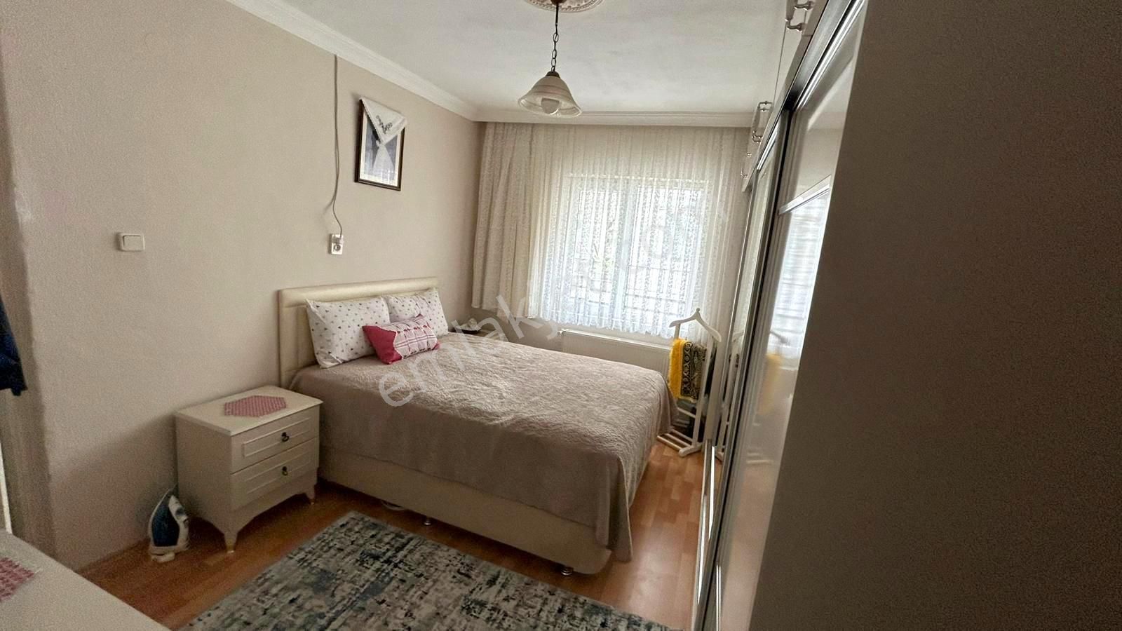 Emre Emlaktan Mareşal Çakmak Mahallesinde Ebeveyn Banyolu Satılık 3+1 Daire - Görsel 18