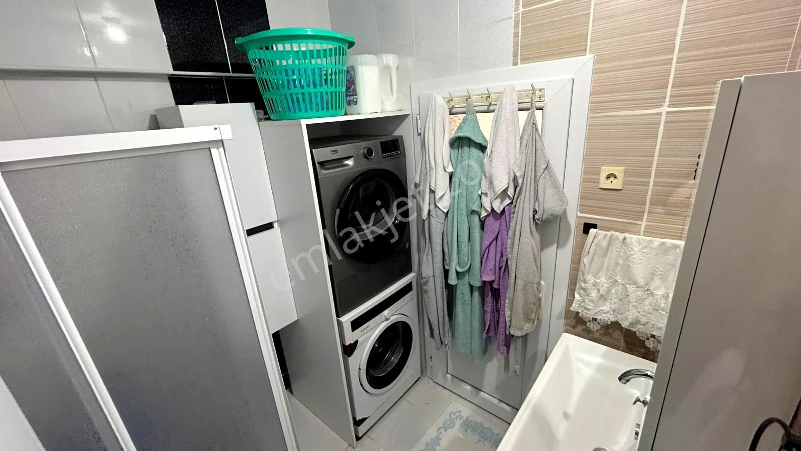 Emre Emlaktan Mareşal Çakmak Mahallesinde Ebeveyn Banyolu Satılık 3+1 Daire - Görsel 9