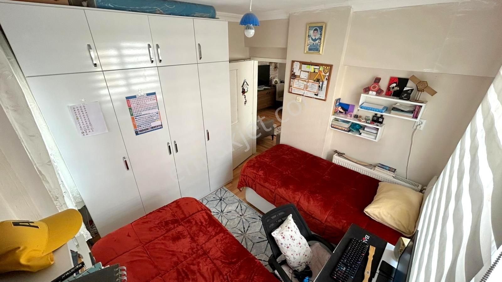 Emre Emlaktan Mareşal Çakmak Mahallesinde Ebeveyn Banyolu Satılık 3+1 Daire - Görsel 19