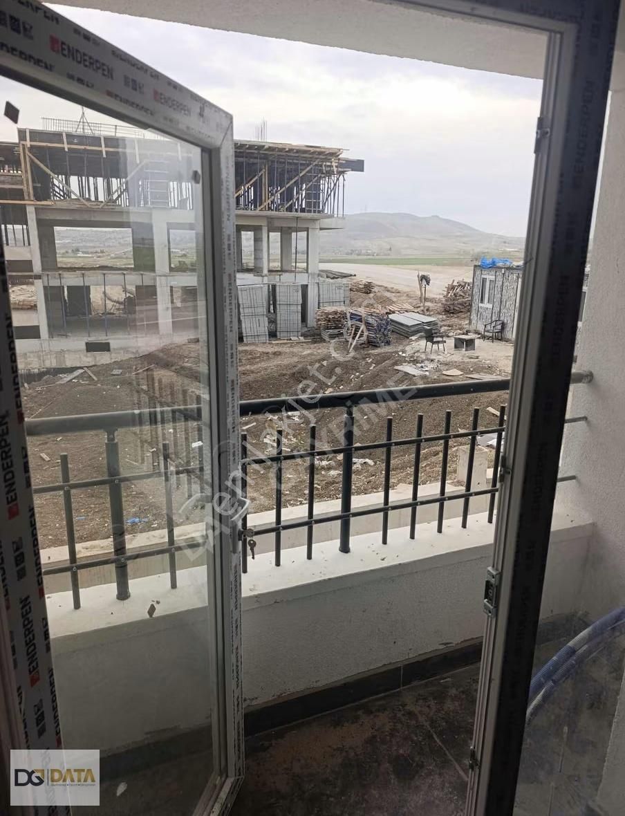 Mustafa Kemal'de 2+1 Satılık Daire Ve 70m2 Daireye Ait Depo - Görsel 23