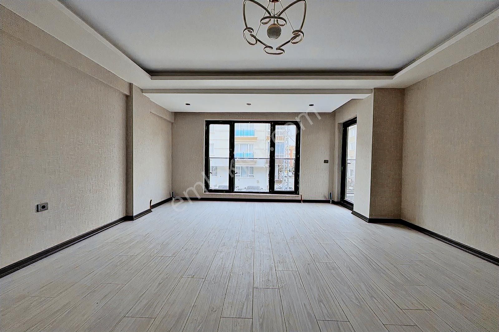 Kardeşler'den Ana Caddeye Bir Sk Sıfır Katta 3+1 Daire - Görsel 22