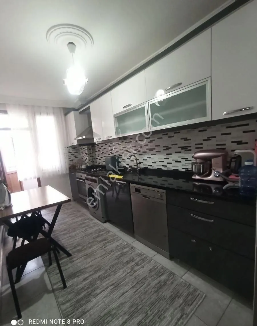 Başakşehir Güvercintepe'de 4+2 200 M2 Satılık Dubleks Daire.