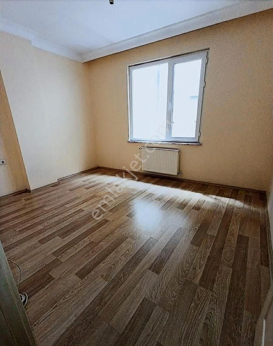 Avcılar Merkez'de 12 Yıllık 4+1 Dubleks - Görsel 10