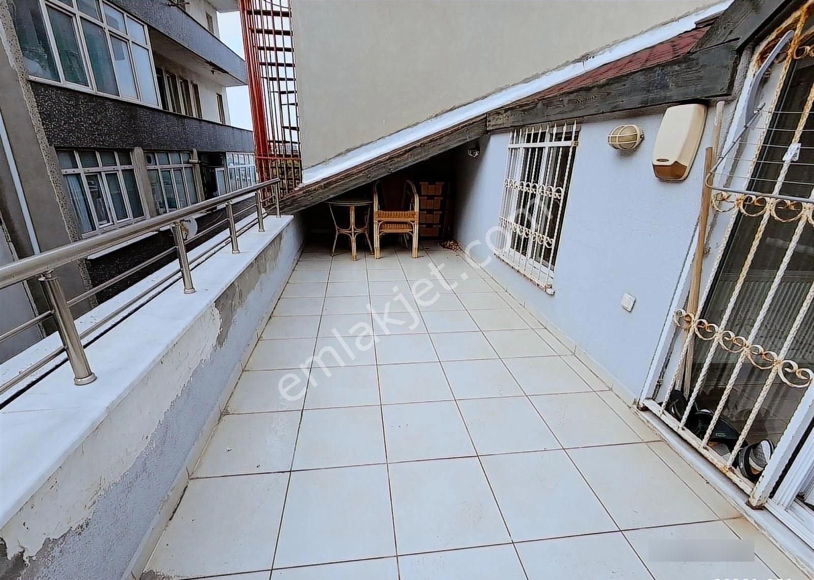 Avcılar Merkez'de 12 Yıllık 4+1 Dubleks - Görsel 17