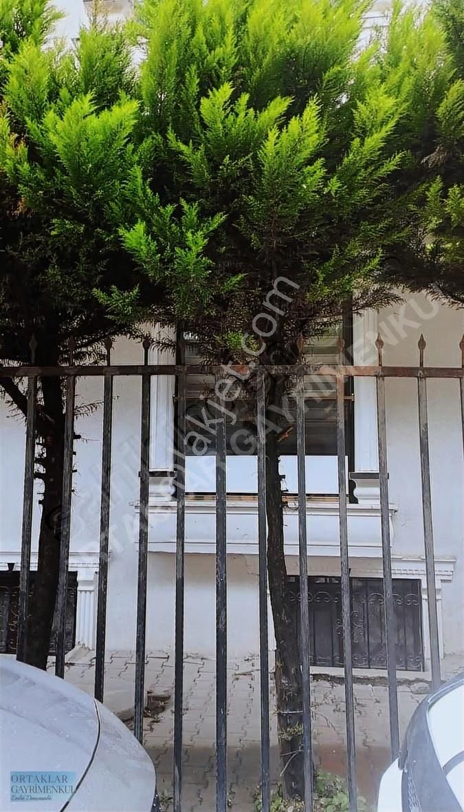 Sancaktepe Sarıgazi Merkezde Eşyalı 2+1 Feriha Öz Yakını - Görsel 18