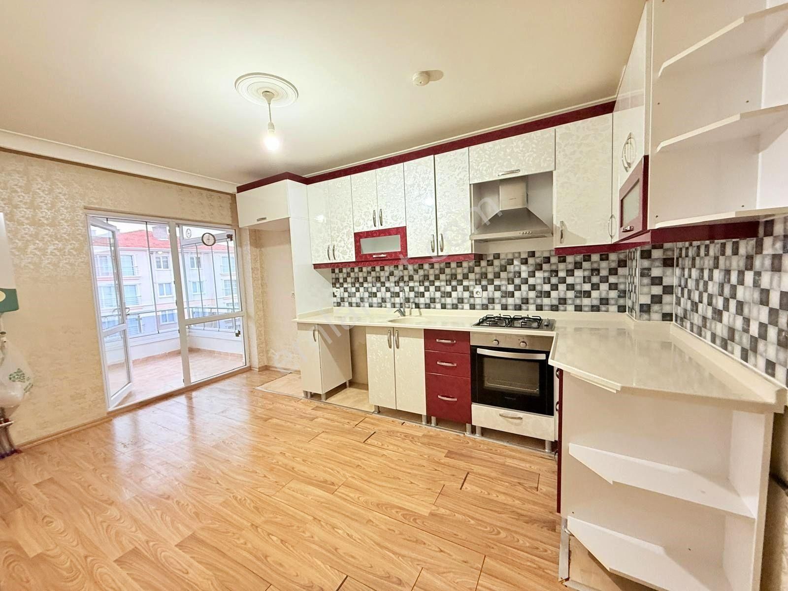 Yıldız'dan Kuruş Masrafsız Katta 3+1 E.banyolu Fırsat Dairesii !!! - Görsel 2