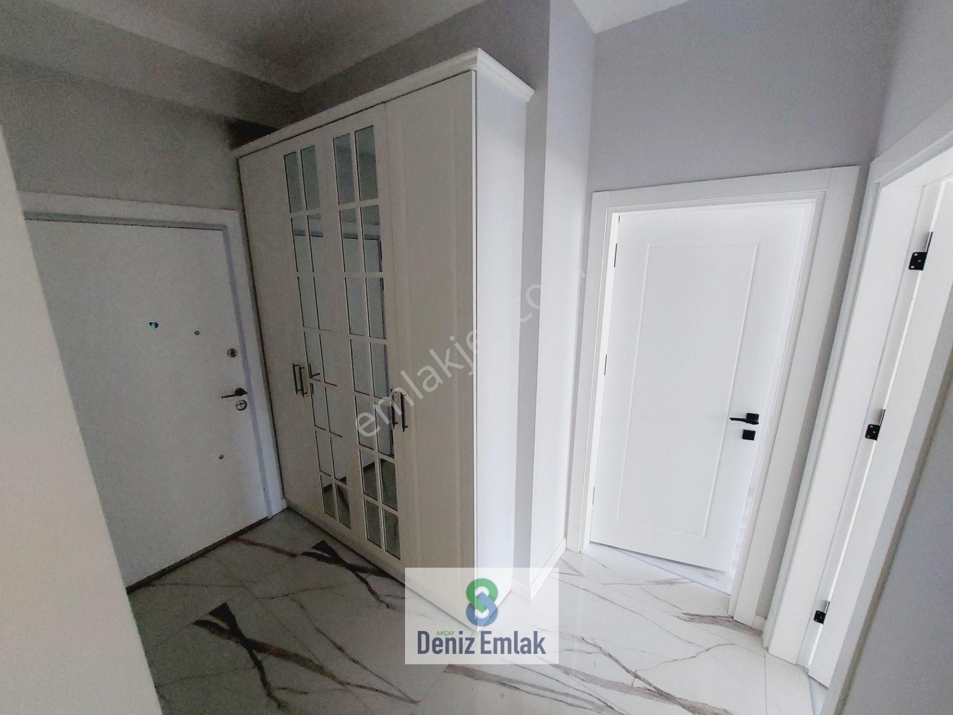 Denizden Akçayda Ebeveynli Arakat Satılık 2+1 Daire. - Görsel 3