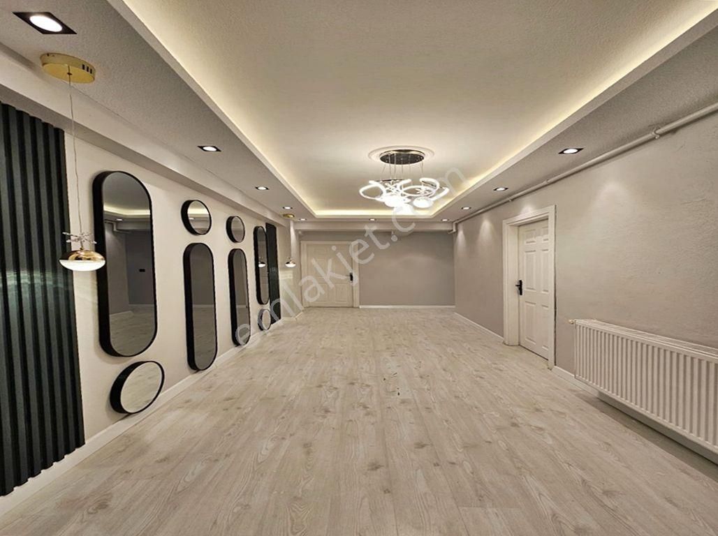 Ünal İnşaat'tan 2+1 Metrobüse Komşu Bahçeli Satılık Daire - Görsel 2