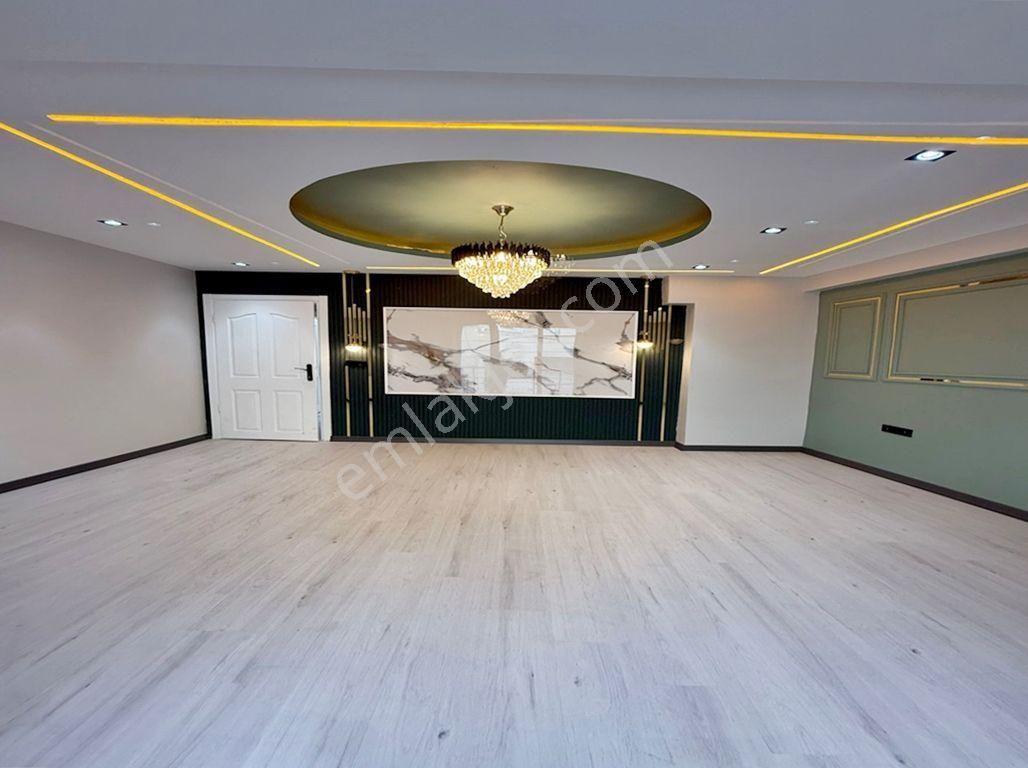 Ünal İnşaat'tan Emsallerinin Altında 3+1 Şık Dekorlu Ara Kat - Görsel 9