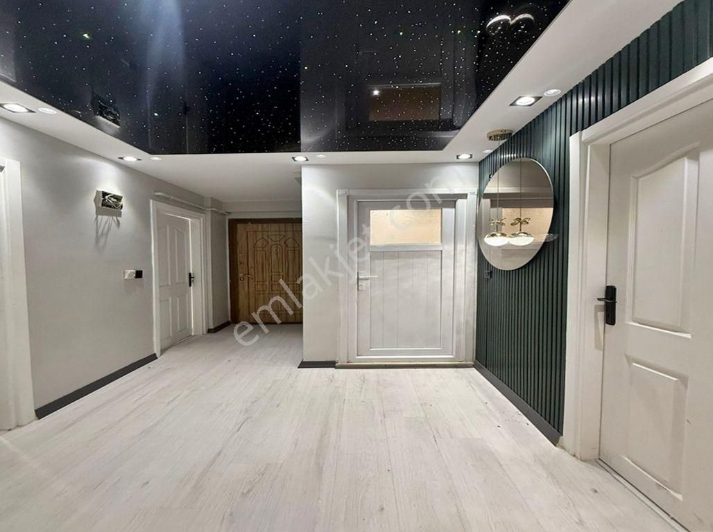 Ünal İnşaat'tan Emsallerinin Altında 3+1 Şık Dekorlu Ara Kat - Görsel 12