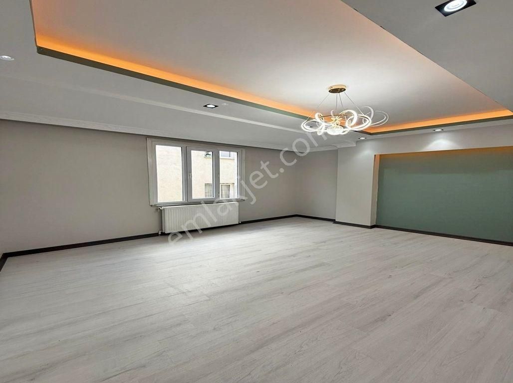 Ünal İnşaat'tan Emsallerinin Altında 3+1 Şık Dekorlu Ara Kat - Görsel 5