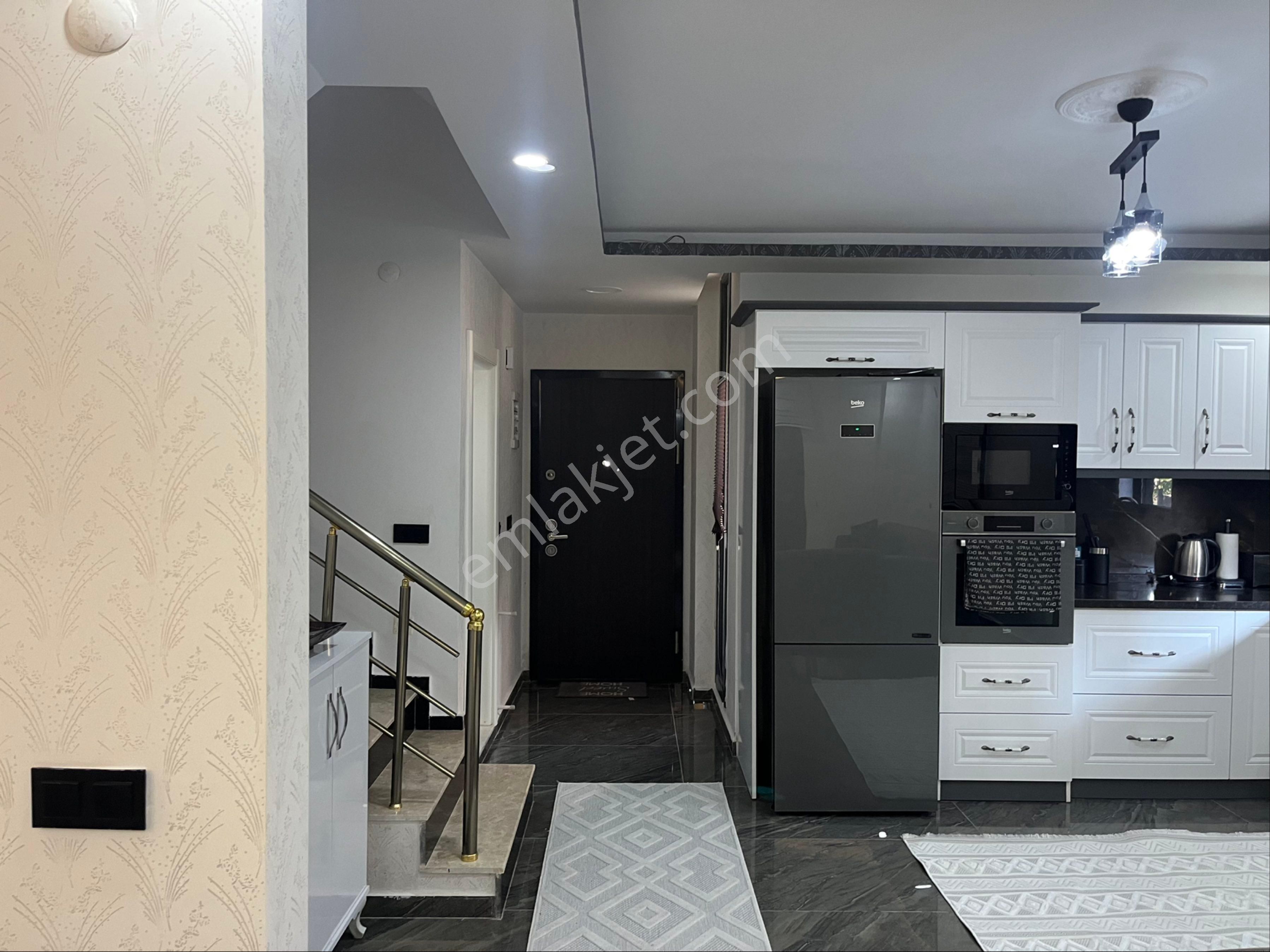 Satılık 4+1 Ful Eşyalı Villa - Görsel 12