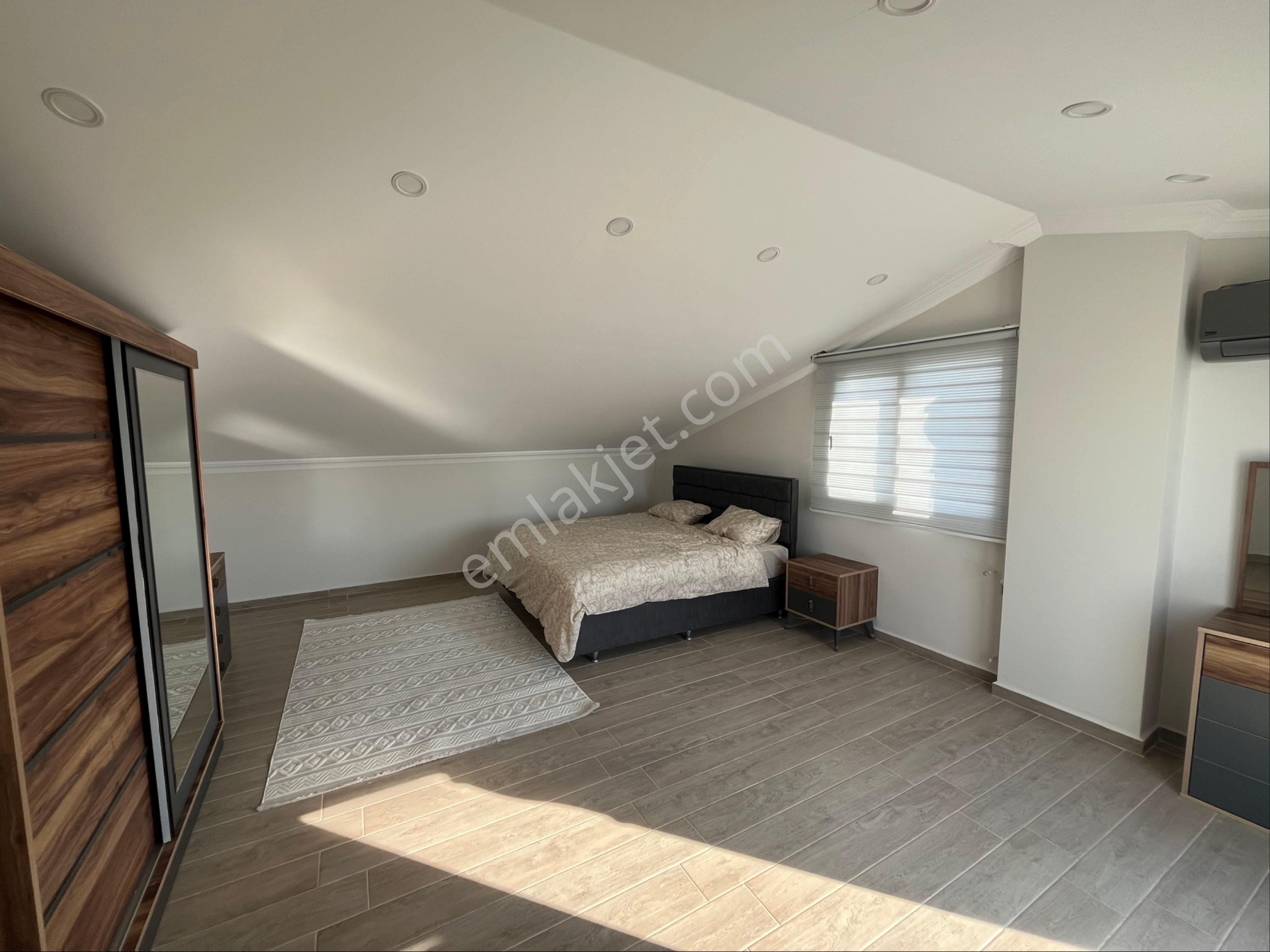 Satılık 4+1 Ful Eşyalı Villa - Görsel 27