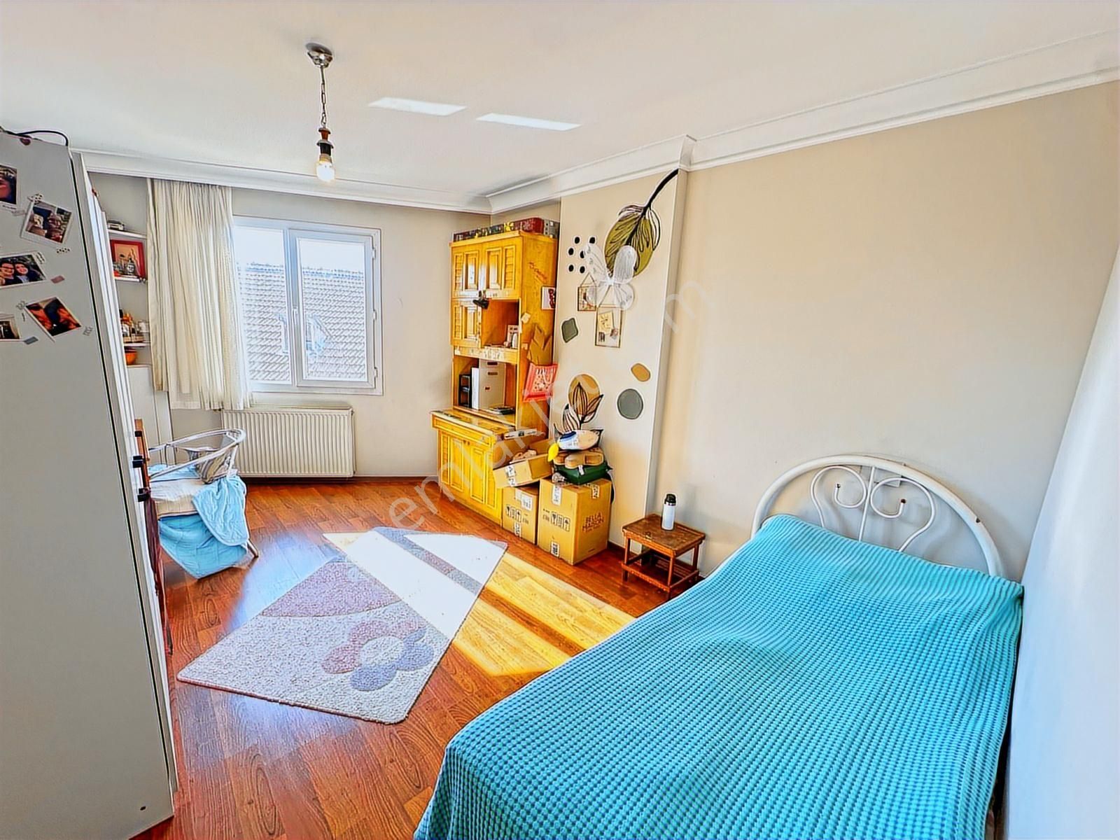 Metro/metrobüs'e Yakın Yeni Bina 140 M2 Geniş 3+1 İskanlı Daire - Görsel 30