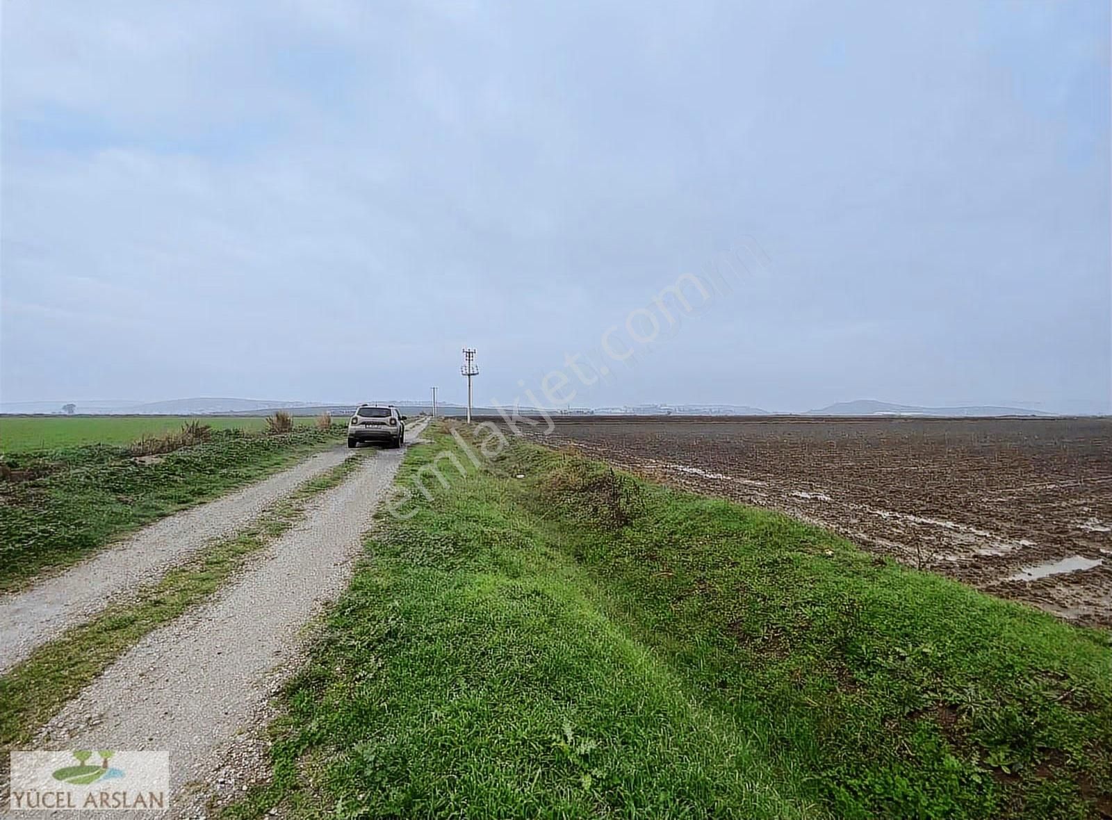Seyrekte Takaslara Açık 19.000m2 Tarla Elektrik Yol Mevcut