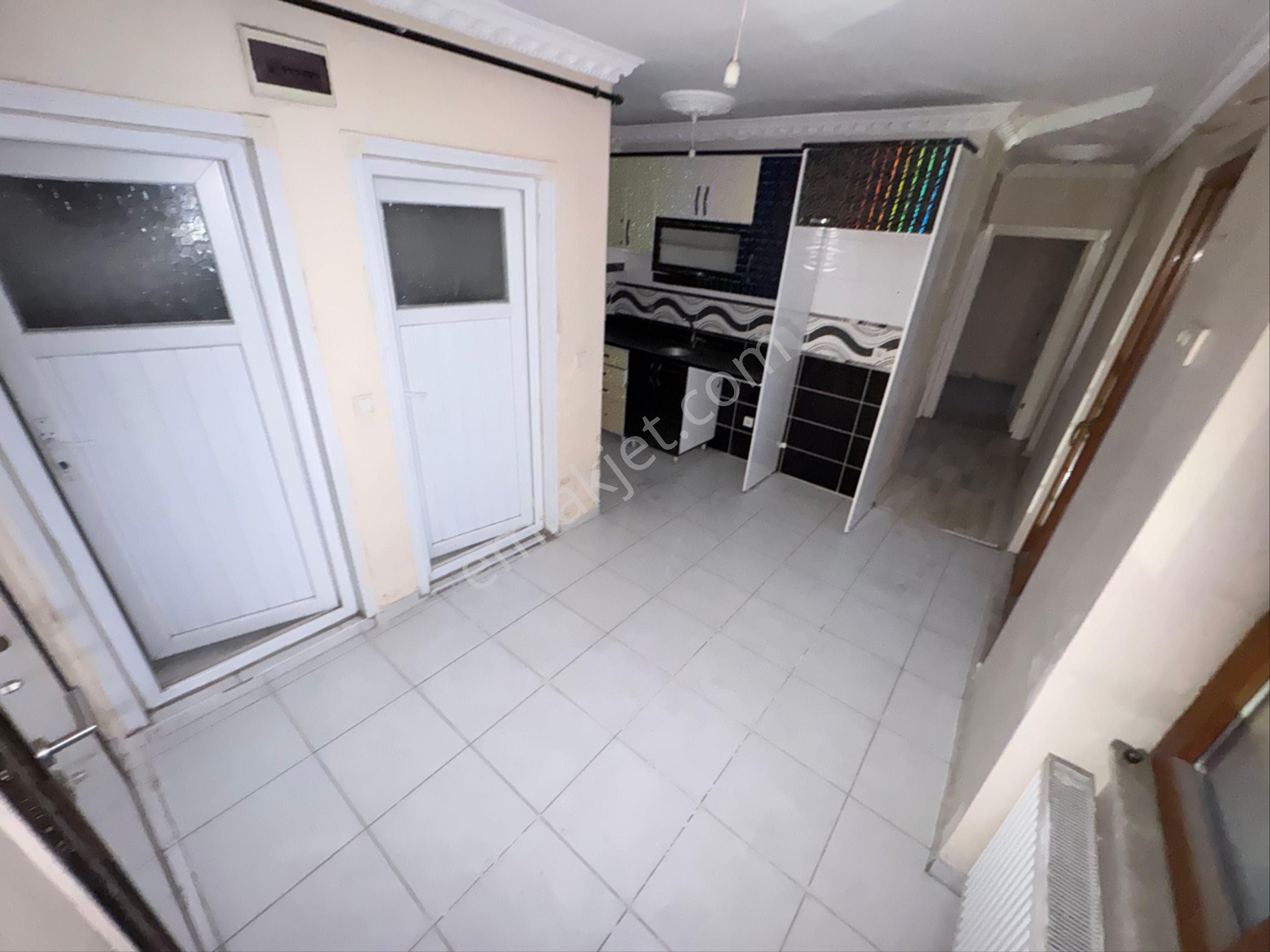 Zafer Yapı Gayrimenkulden Kiralık Daire 1.kat 1+1 75m2 Balkonlu İstanbul Sultangazi Esentepe Mahde - Görsel 12