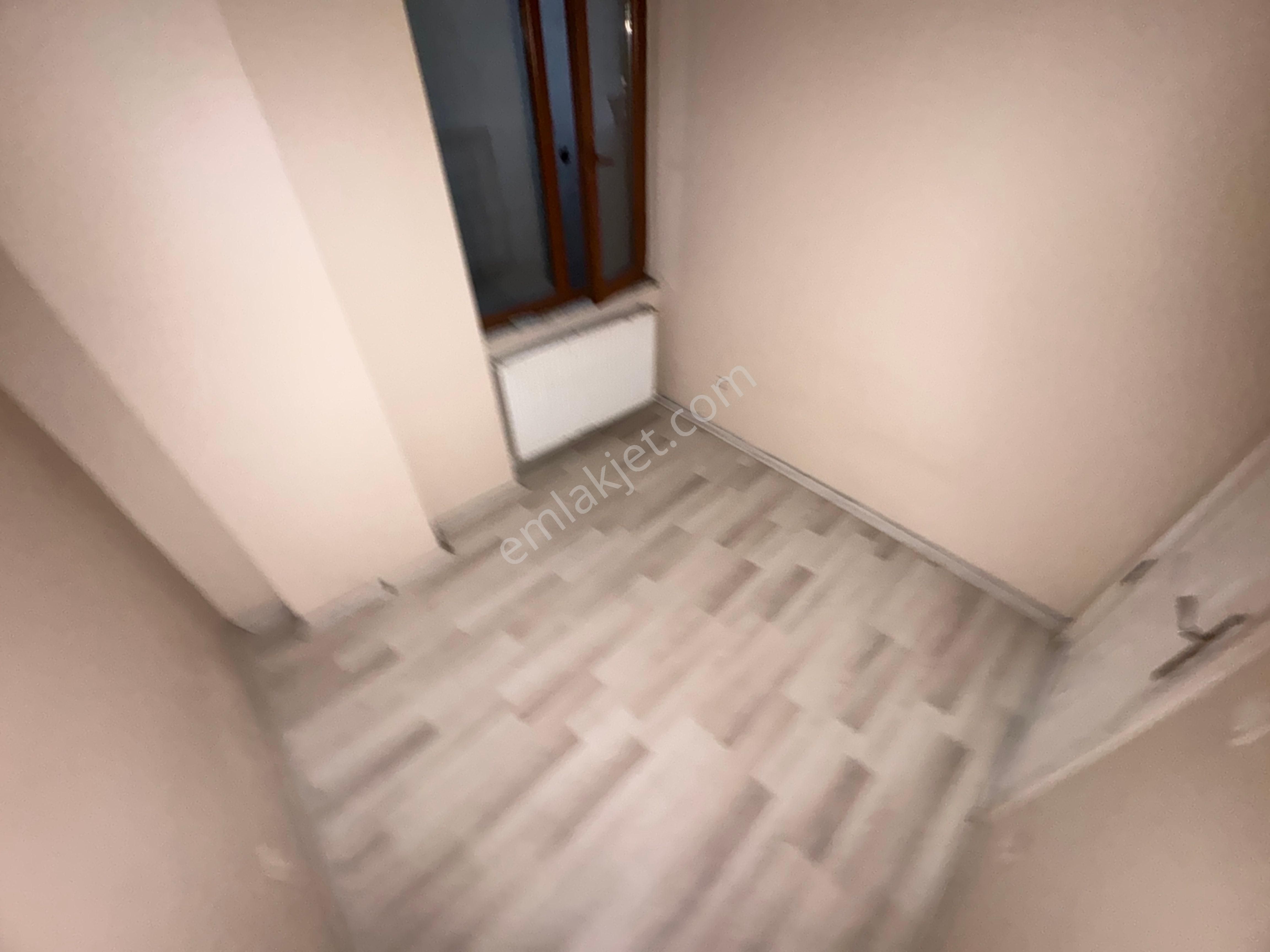 Zafer Yapı Gayrimenkulden Kiralık Daire 1.kat 1+1 75m2 Balkonlu İstanbul Sultangazi Esentepe Mahde - Görsel 8