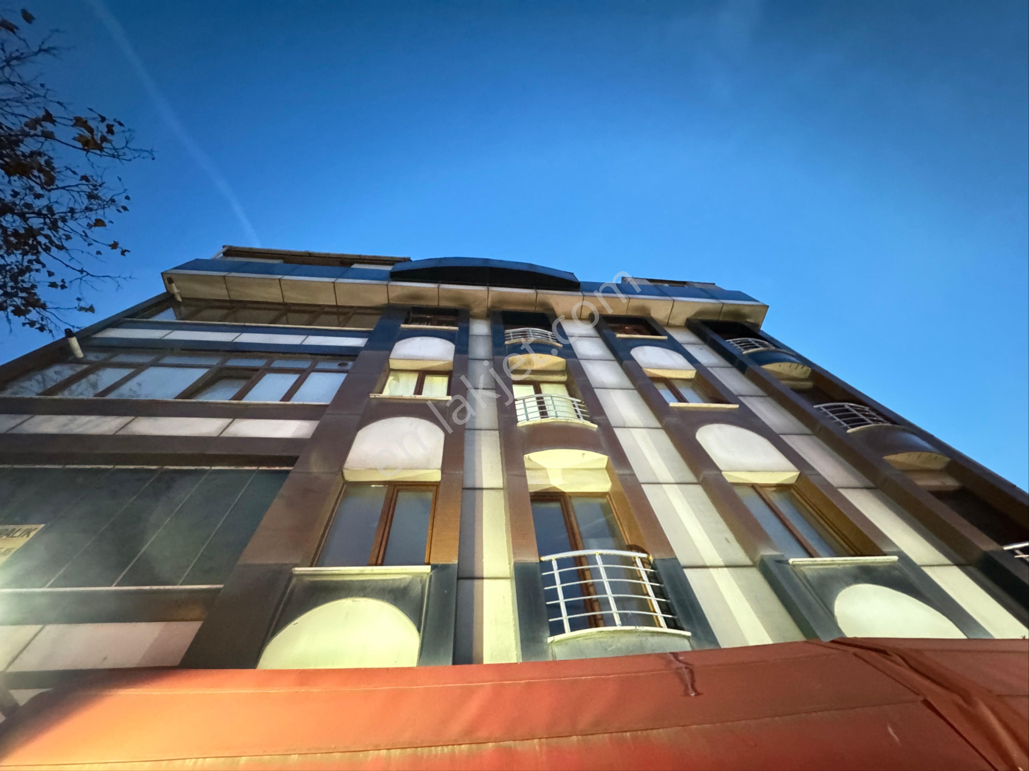 Zafer Yapı Gayrimenkulden Kiralık Daire 1.kat 1+1 75m2 Balkonlu İstanbul Sultangazi Esentepe Mahde