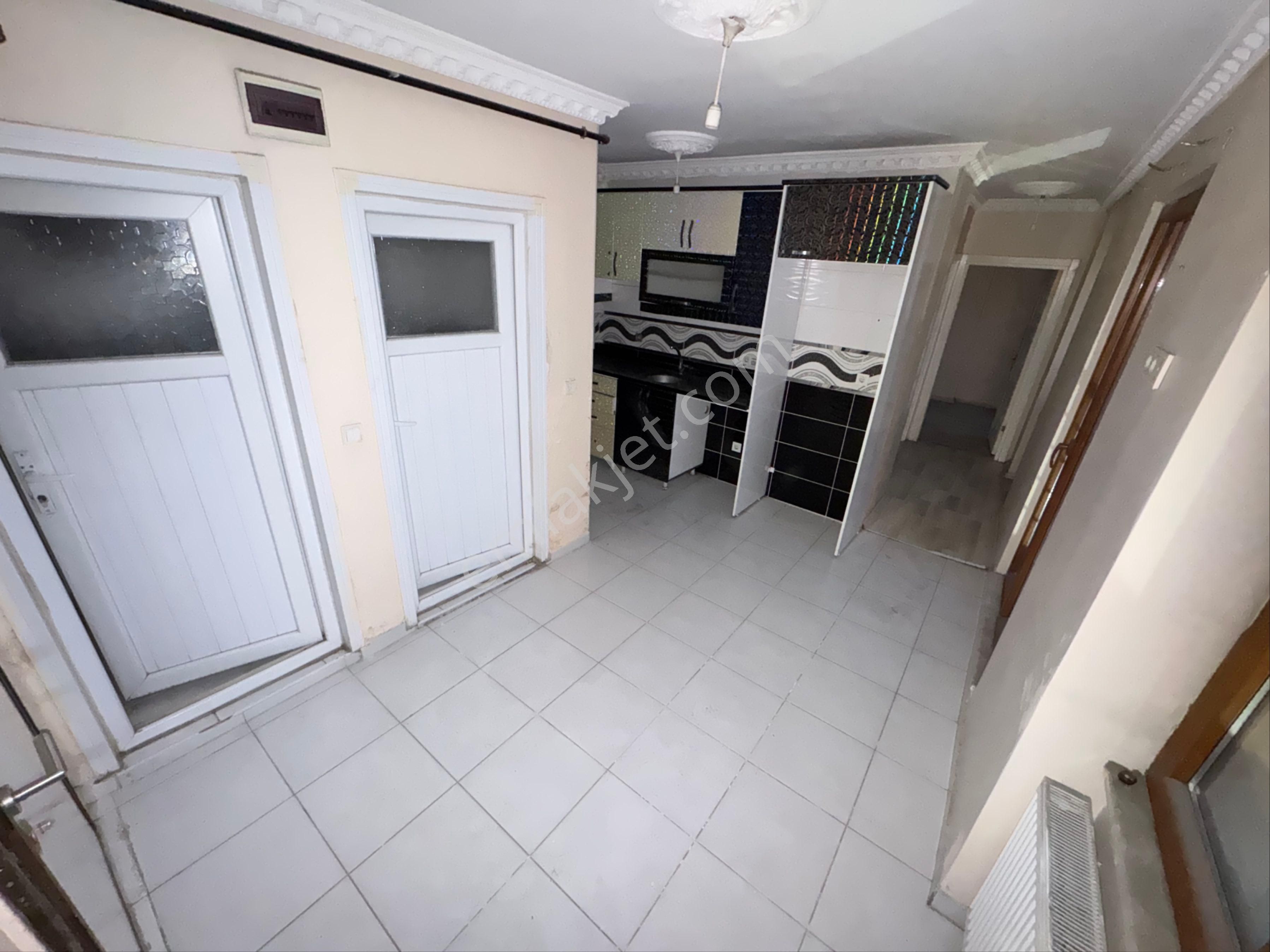 Zafer Yapı Gayrimenkulden Kiralık Daire 1.kat 1+1 75m2 Balkonlu İstanbul Sultangazi Esentepe Mahde - Görsel 11
